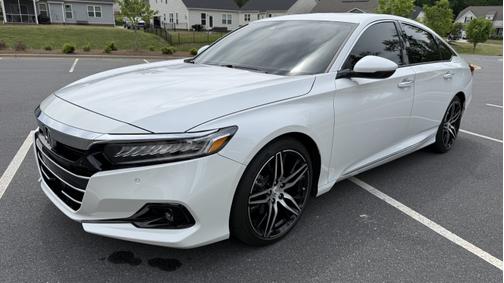 White 2021 Honda Accord Touring 2.0T