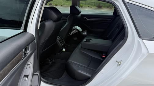 White 2021 Honda Accord Touring 2.0T