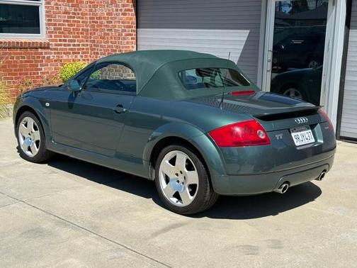 Green 2001 Audi TT Roadster quattro