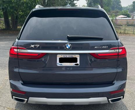 2021 BMW X7 xDrive40i