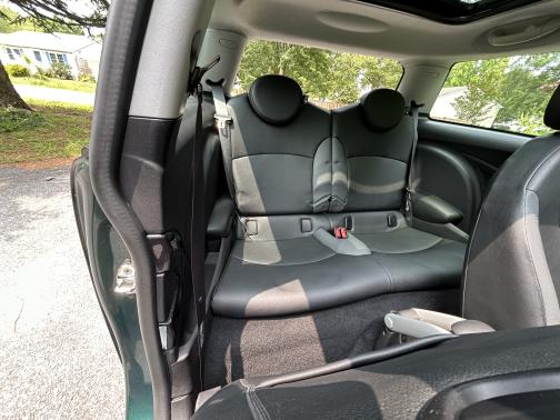 2007 MINI Cooper Base