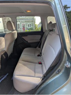 Green 2015 Subaru Forester 2.5i Premium