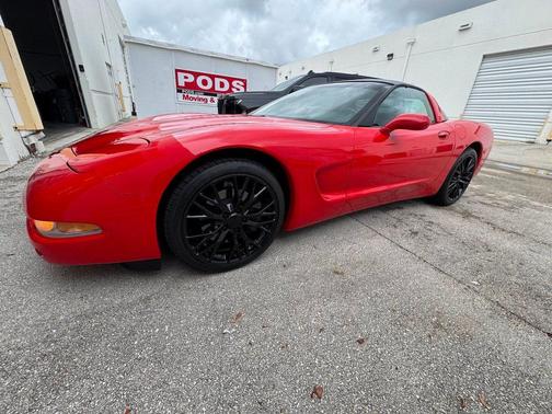 Red 1999 Chevrolet Corvette Base