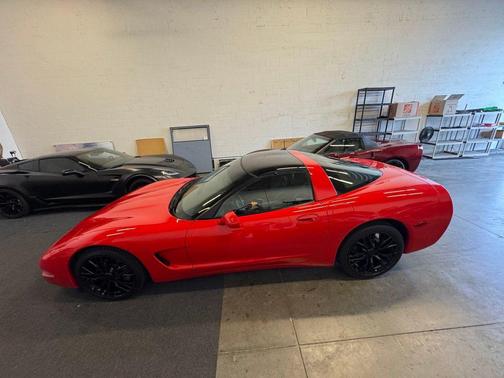 Red 1999 Chevrolet Corvette Base