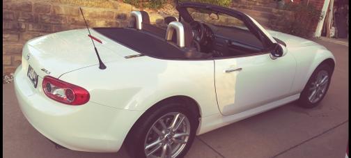 2015 Mazda MX-5 Miata Sport