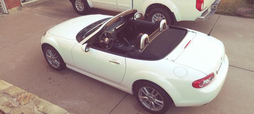 2015 Mazda MX-5 Miata Sport