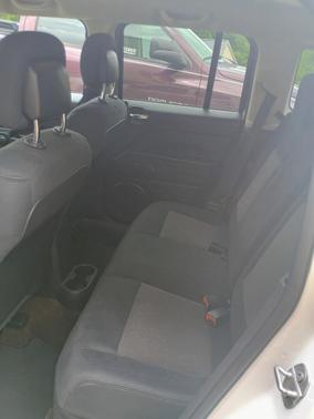 White 2014 Jeep Patriot Sport