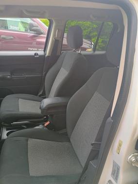 White 2014 Jeep Patriot Sport