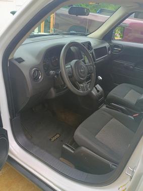 White 2014 Jeep Patriot Sport
