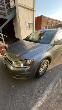 2015 Volkswagen Golf SportWagen TSI S 4-Door