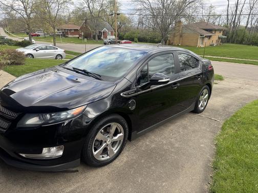 2013 Chevrolet Volt Base