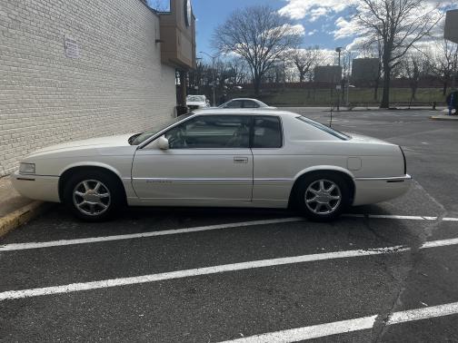 Photo 6 of 6 of 1997 Cadillac Eldorado Base