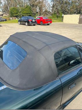 Green 2000 Mazda MX-5 Miata LS