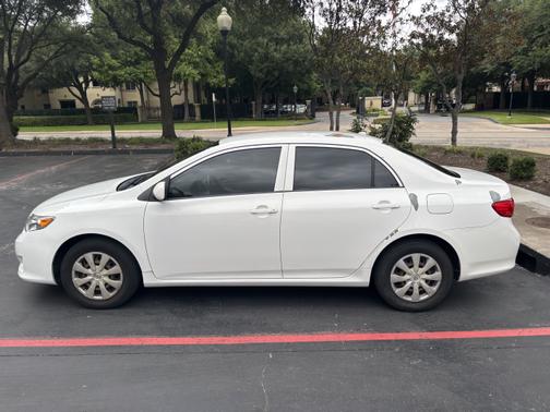 2009 Toyota Corolla LE