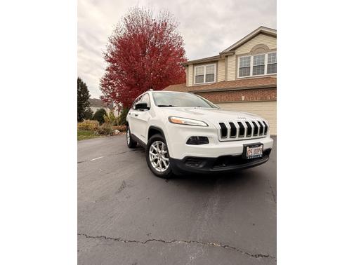 2015 Jeep Cherokee Sport