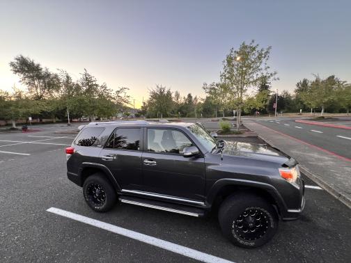 2013 Toyota 4Runner SR5