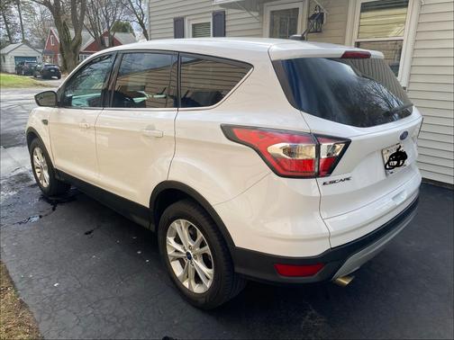 White 2017 Ford Escape SE