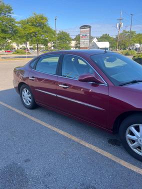 Red 2005 Buick LaCrosse CXL