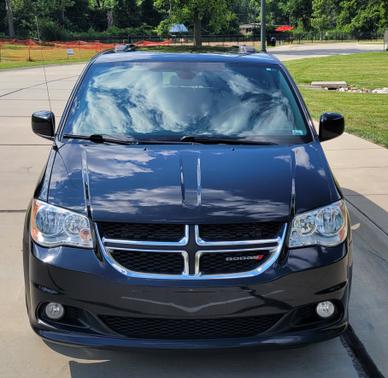 Black 2020 Dodge Grand Caravan SXT