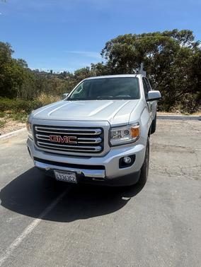 Silver 2016 GMC Canyon SLE