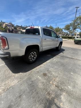 Silver 2016 GMC Canyon SLE