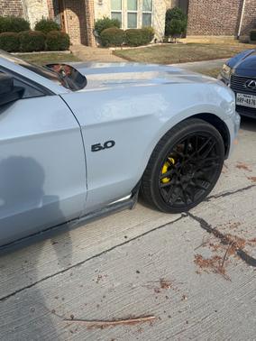 2011 Ford Mustang V6 Premium