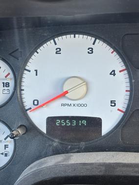 2004 Dodge Ram 3500 Laramie Quad Cab DRW