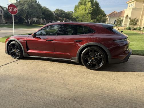 2023 Porsche Taycan Taycan 4 Cross Turismo