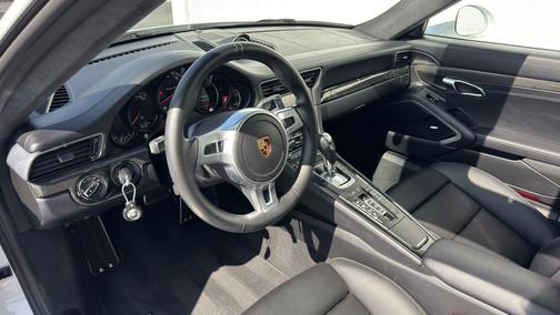 2016 Porsche 911 911 Turbo S