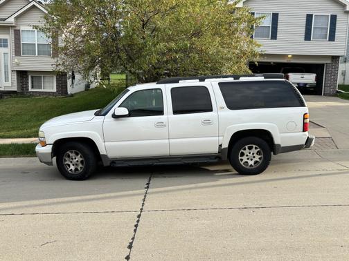 2004 Chevrolet Suburban 1500 Z71
