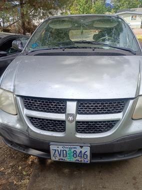 Silver 2003 Dodge Caravan SE