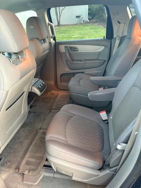 Black 2015 Chevrolet Traverse 1LT