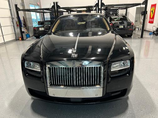 2011 Rolls-Royce Ghost Base