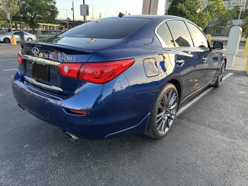 2016 INFINITI Q50 3.0t Red Sport 400