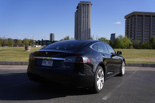 Black 2020 Tesla Model S Long Range Plus