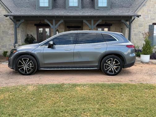 Gray 2023 Mercedes-Benz EQS 450+ Base