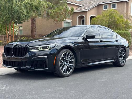Black 2020 BMW 740 i
