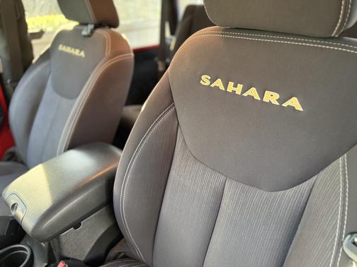 2014 Jeep Wrangler Sahara