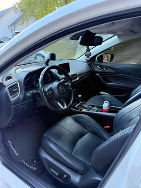 White 2017 Mazda Mazda3 Grand Touring