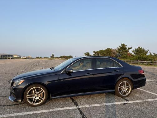 Blue 2014 Mercedes-Benz E-Class E 550 4MATIC
