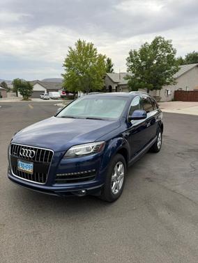 Blue 2013 Audi Q7 3.0T Premium Plus