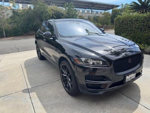 2017 Jaguar F-PACE 35t Premium