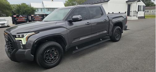 2024 Toyota Tundra Platinum