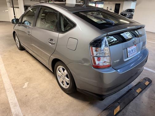 2005 Toyota Prius Base