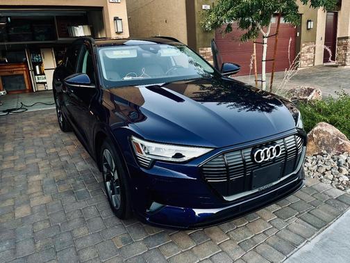Blue 2021 Audi e-tron Premium