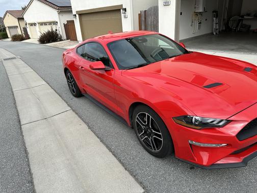 2020 Ford Mustang EcoBoost Premium