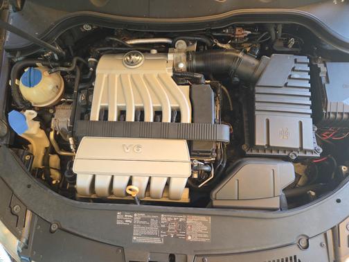 2006 Volkswagen Passat 3.6 L 4Motion