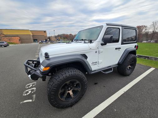 2019 Jeep Wrangler Sport