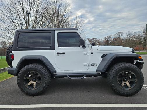 2019 Jeep Wrangler Sport