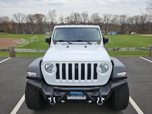 2019 Jeep Wrangler Sport